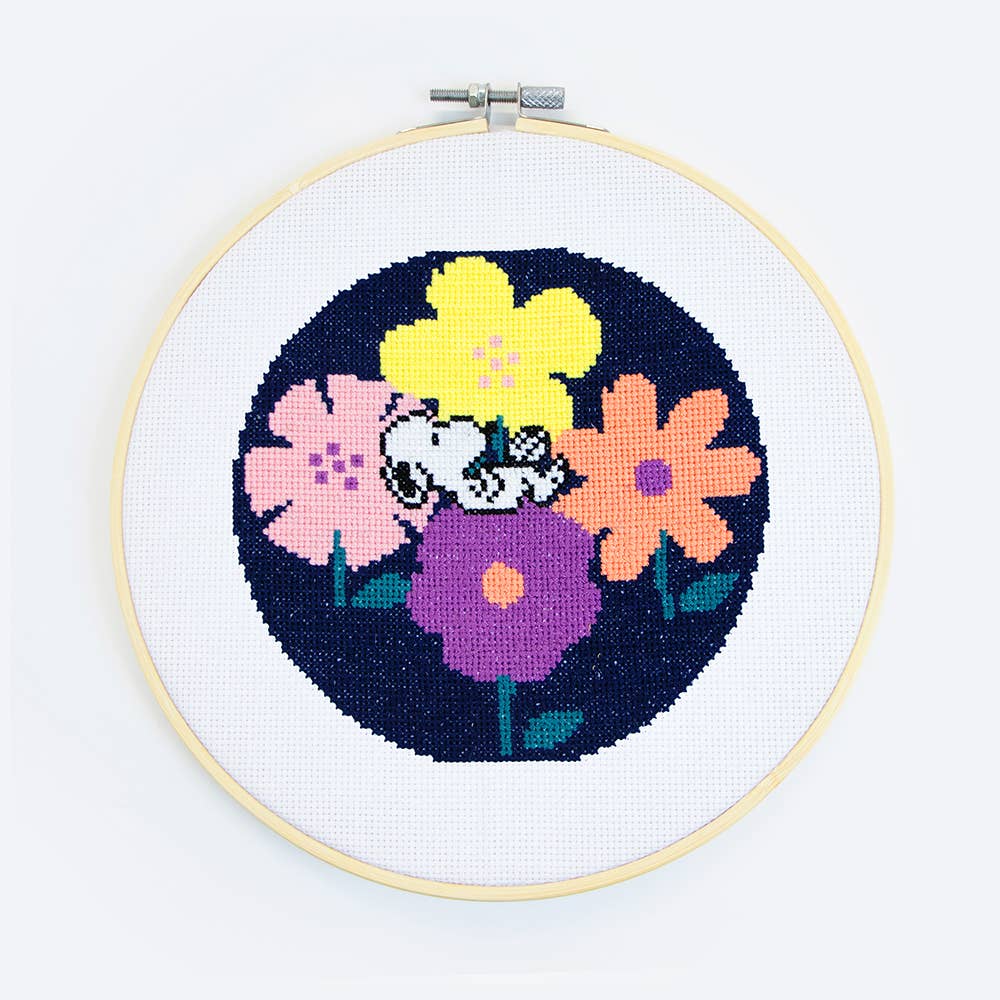 Snoopy Dreaming Cross Stitch Kit