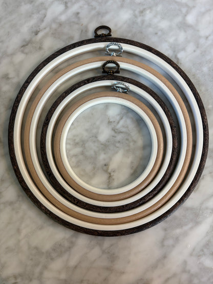 Nurge Round Flexi Display Hoops
