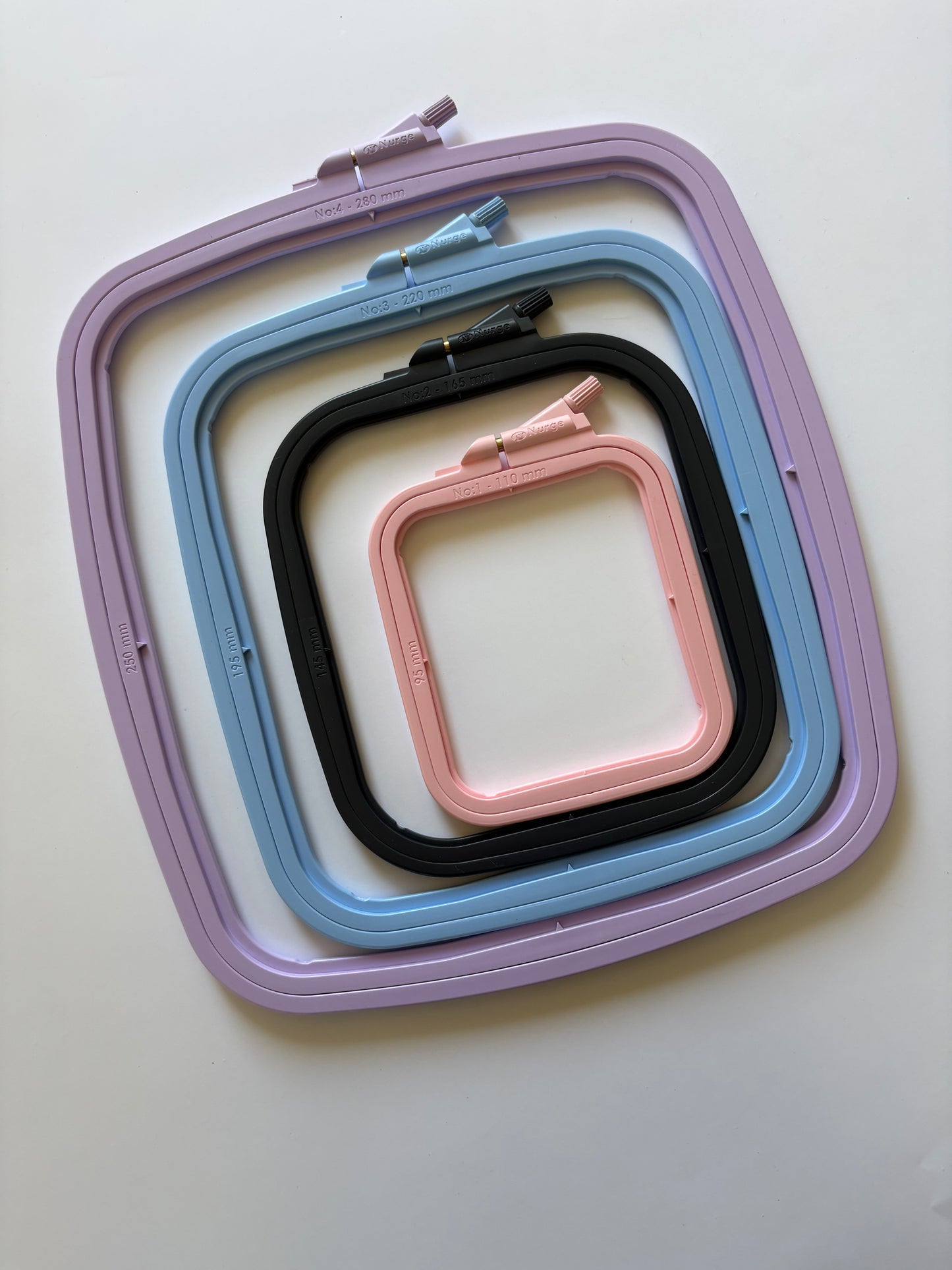 Nurge Square Plastic Hoops