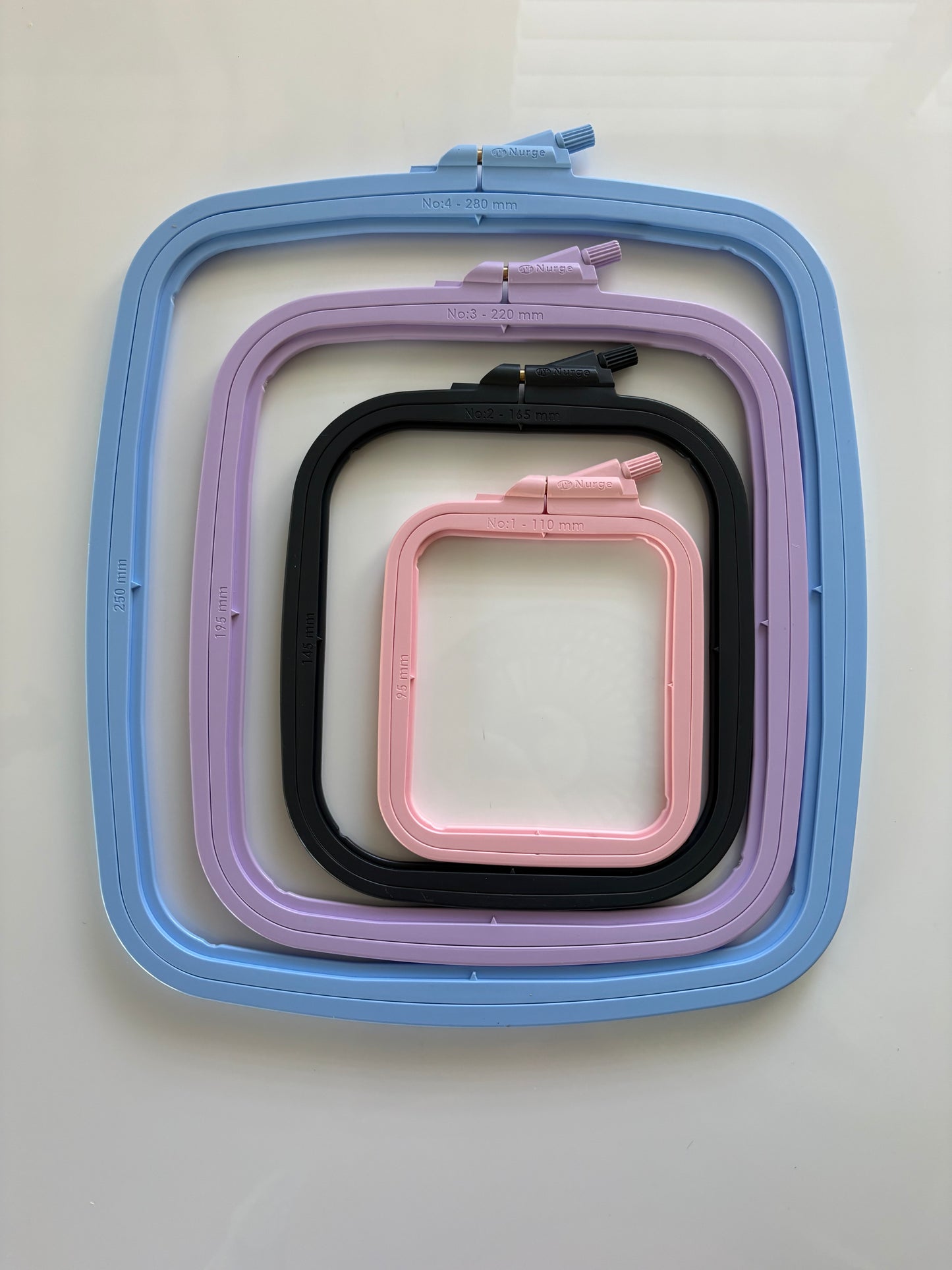 Nurge Square Plastic Hoops