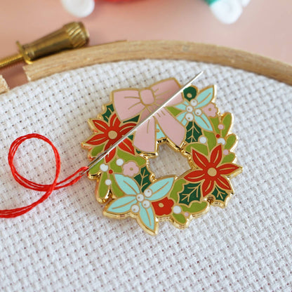 Wreath Magnetic Needle Minder by Caterpillar Cross Stitch